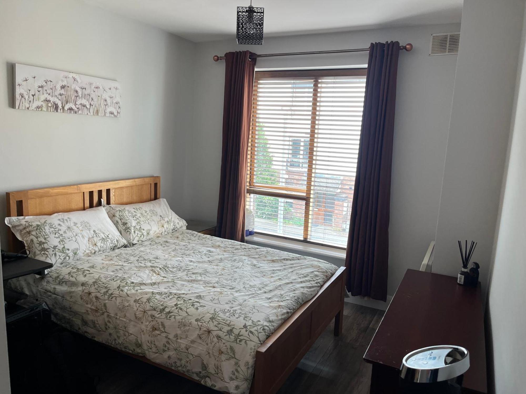 Bright Spacious Apartment